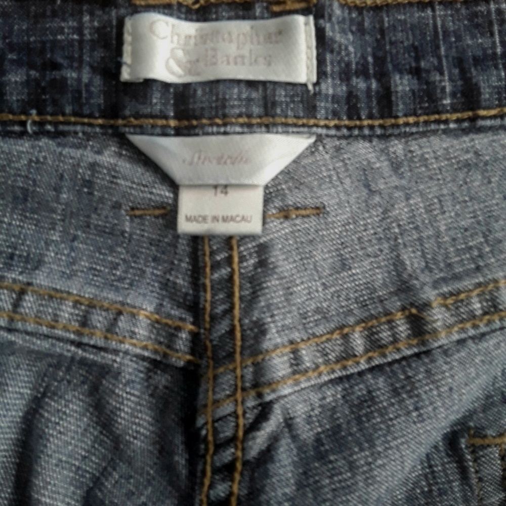Womens capris - Picture 3 of 4